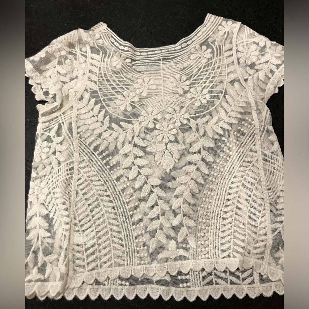 Express Cream/white Floral Lace Blouse